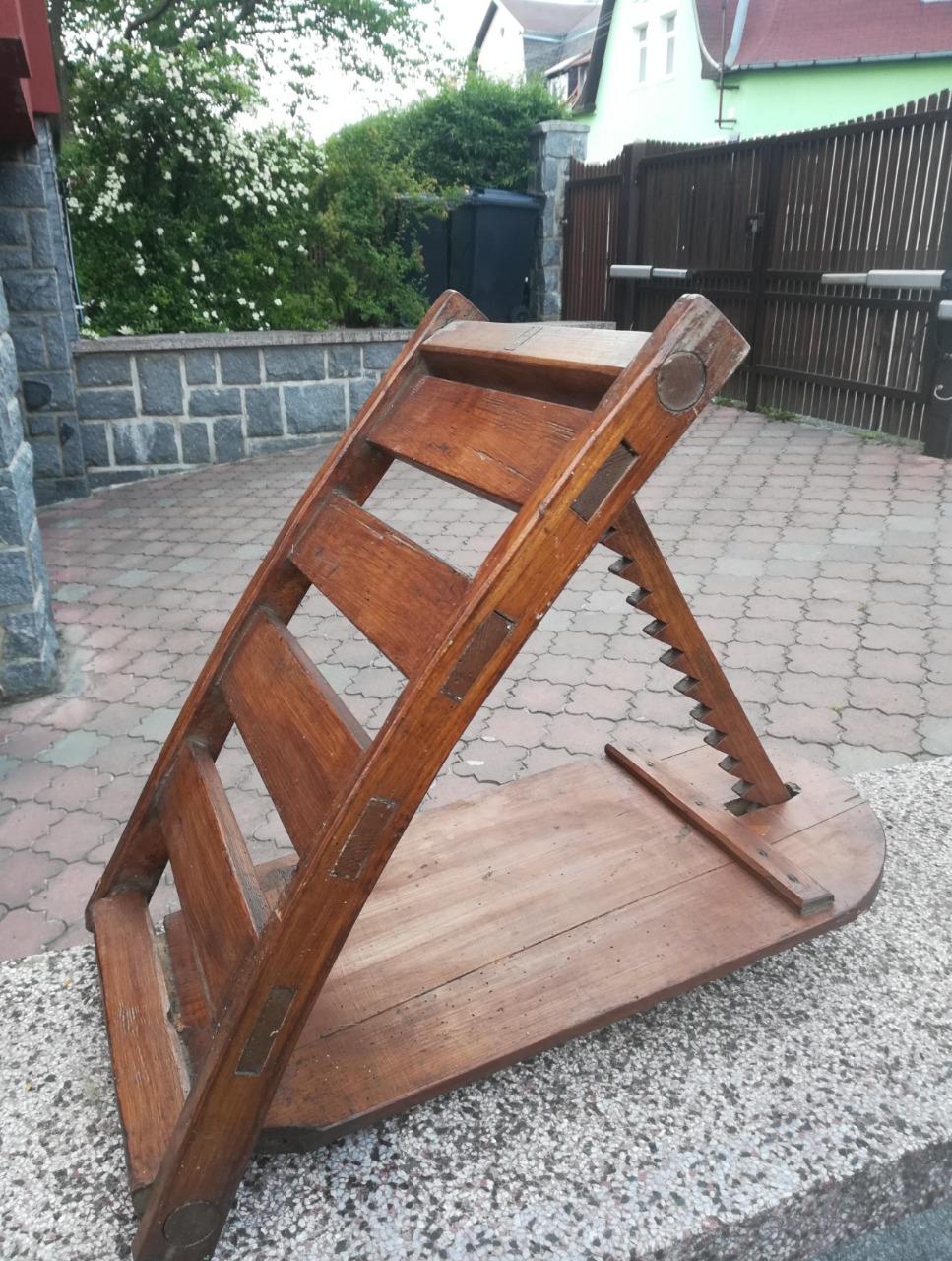 A Relic from the Past: Uncovering the Story Behind This Wooden Artifact