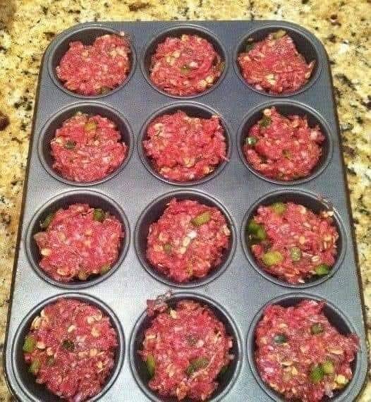 Savory Mini Meatloaf Muffins